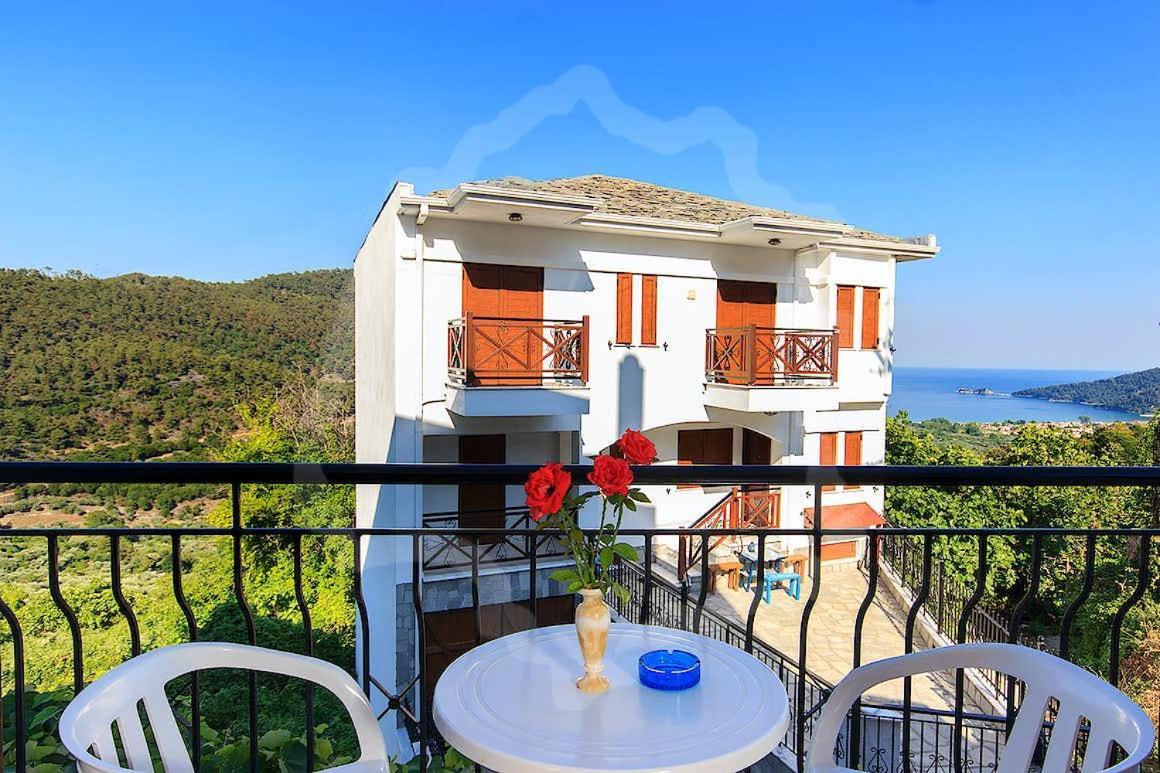 Zeus Guesthouse Panagia  Zewnętrze zdjęcie